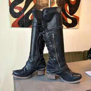 Coal - Black Snakeskin Women's Boots